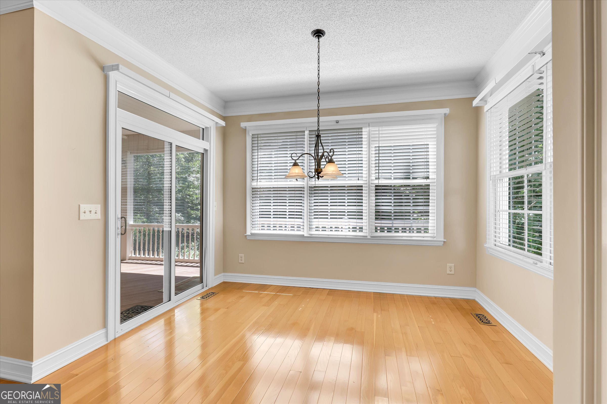 Peachtree City, Georgia, 30269, United States, 3 Bedrooms Bedrooms, ,2 BathroomsBathrooms,Residential,For Sale,1906807