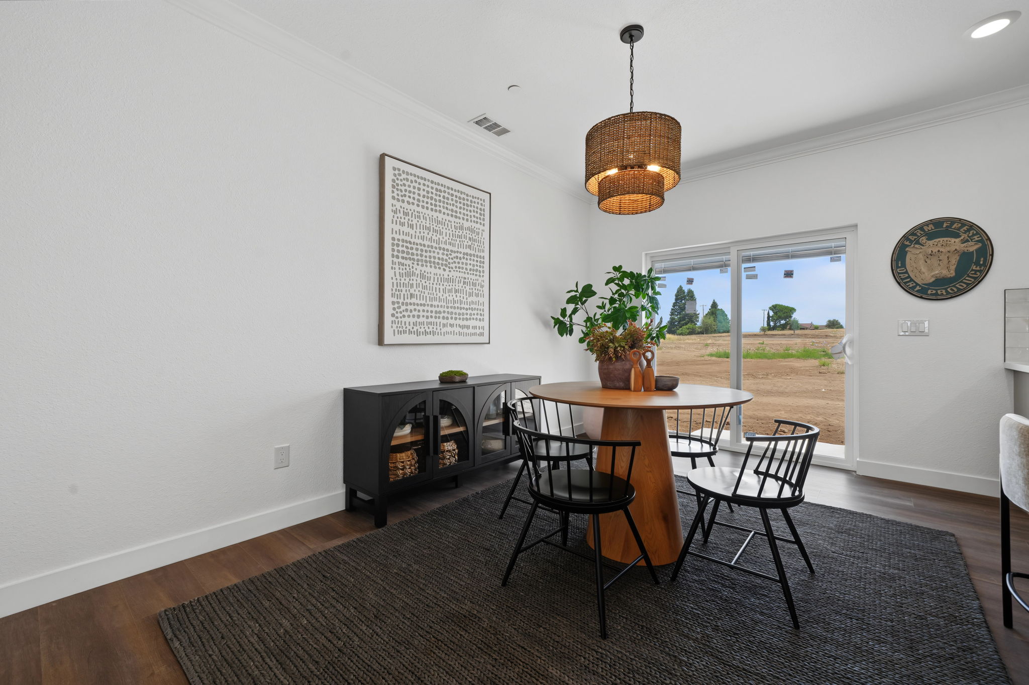  1916 Village Drive, Ione, CA 95640 - 物件實景