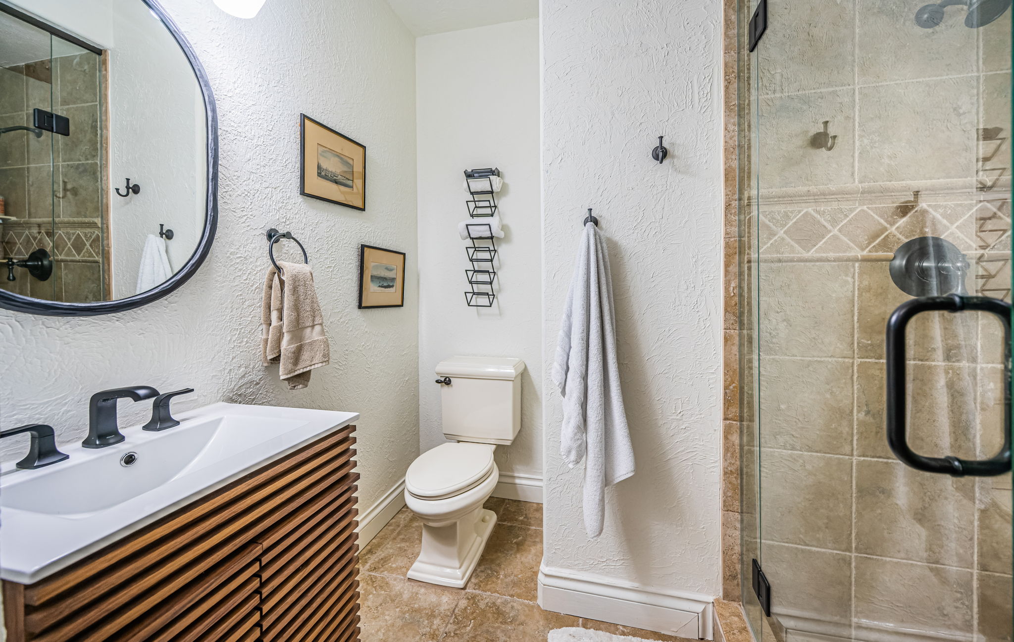 St Petersburg, Florida, 33707, United States, 5 Bedrooms Bedrooms, ,5 BathroomsBathrooms,Residential,For Sale,2007772