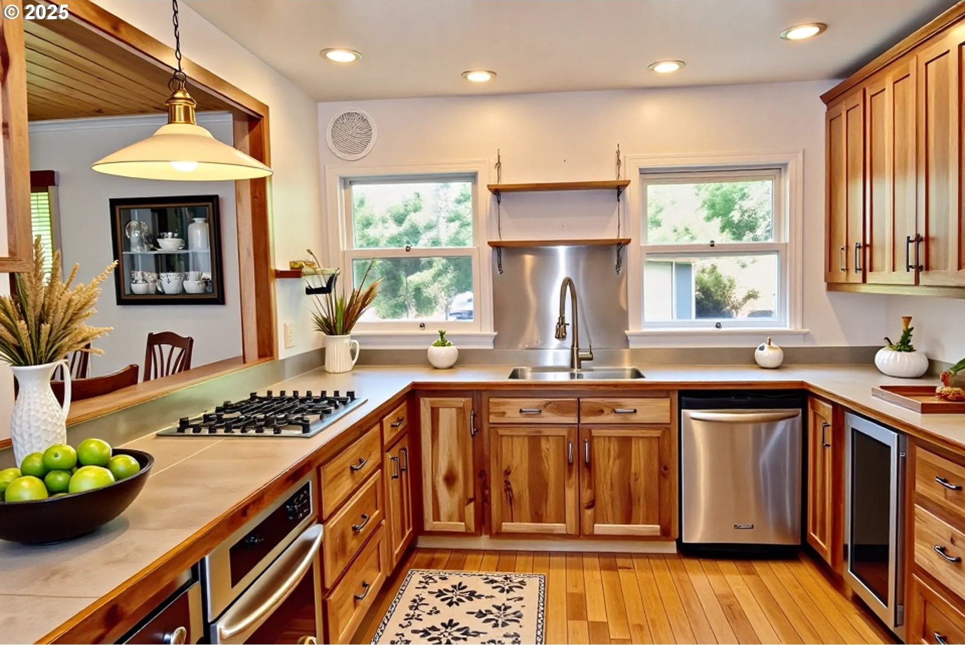 Gold Beach, Oregon, 97444, United States, 4 Bedrooms Bedrooms, ,4 BathroomsBathrooms,Residential,For Sale,1975569