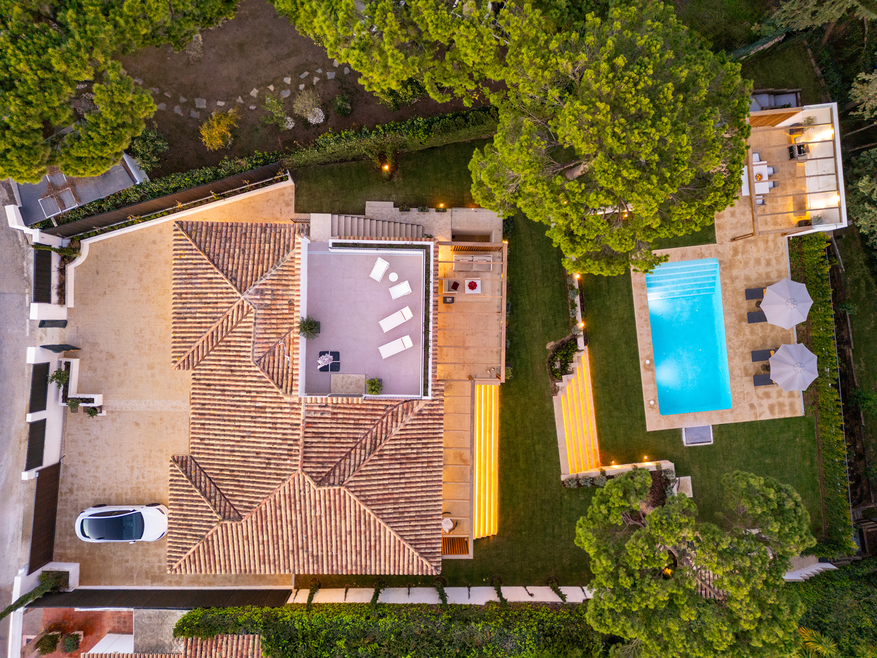  Renovated villa with refined interiors and exceptional outdoor living - 物件實景