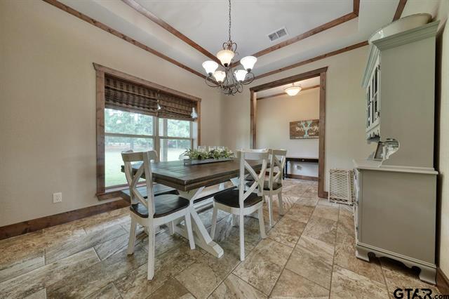 Lindale, Texas, 75771, United States, 4 Bedrooms Bedrooms, ,3 BathroomsBathrooms,Residential,For Sale,1984429