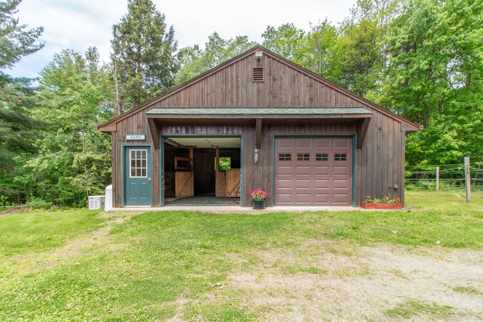 Troy, Vermont, 05859, United States, 3 Bedrooms Bedrooms, ,1 BathroomBathrooms,Residential,For Sale,1937001