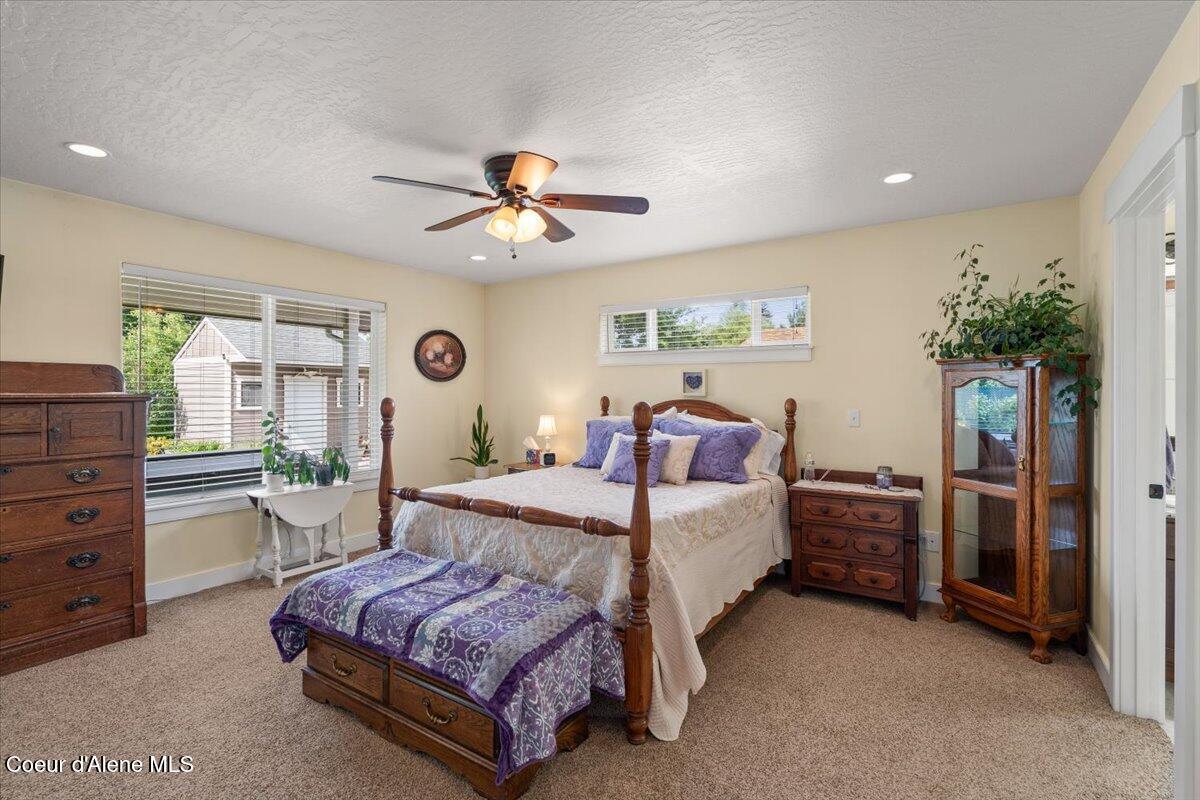 Hayden, Idaho, 83835, United States, 4 Bedrooms Bedrooms, ,3 BathroomsBathrooms,Residential,For Sale,1879599