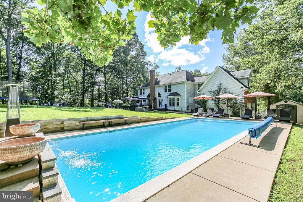 Fredericksburg, Virginia, 22407, United States, 5 Bedrooms Bedrooms, ,5 BathroomsBathrooms,Residential,For Sale,1927805