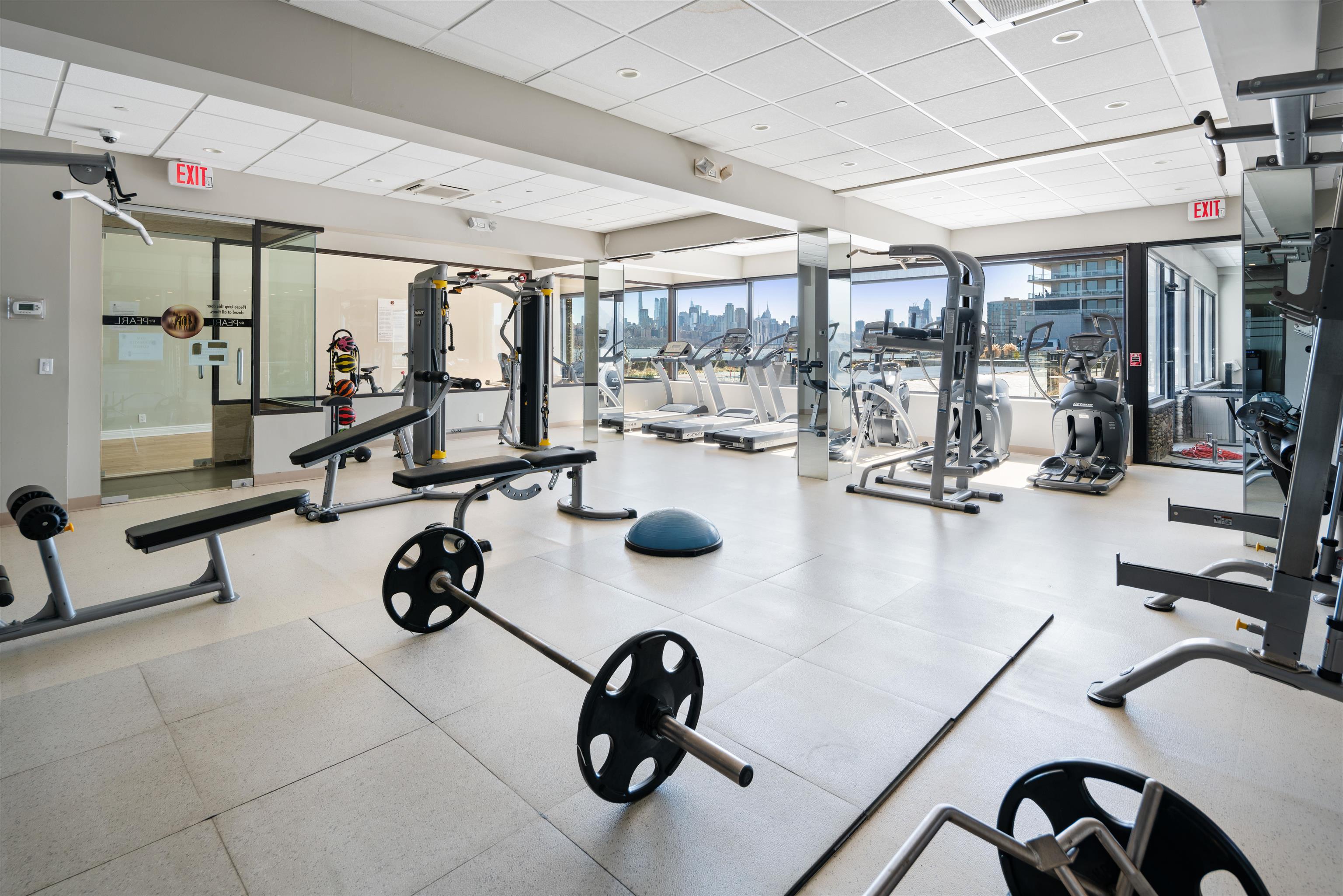 Edgewater, New Jersey, 07020, United States, 2 Bedrooms Bedrooms, ,2 BathroomsBathrooms,Residential,For Sale,1995934