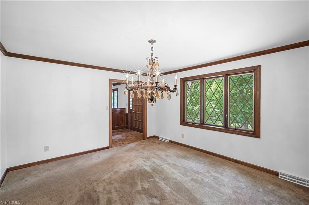 High Point, North Carolina, 27265, United States, 4 Bedrooms Bedrooms, ,4 BathroomsBathrooms,Residential,For Sale,1900964