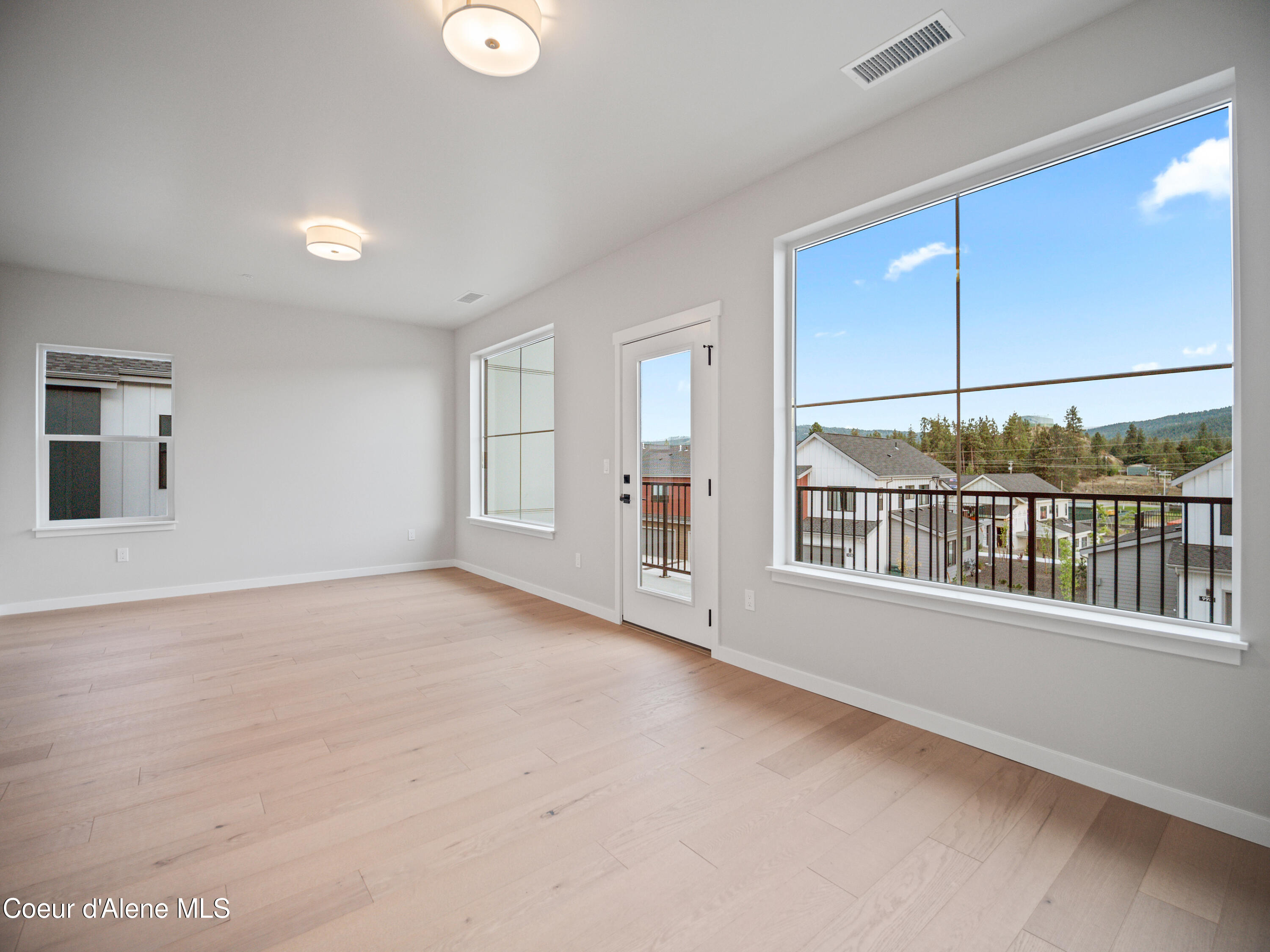 Post Falls, Idaho, 83854, United States, 4 Bedrooms Bedrooms, ,3 BathroomsBathrooms,Residential,For Sale,1911727