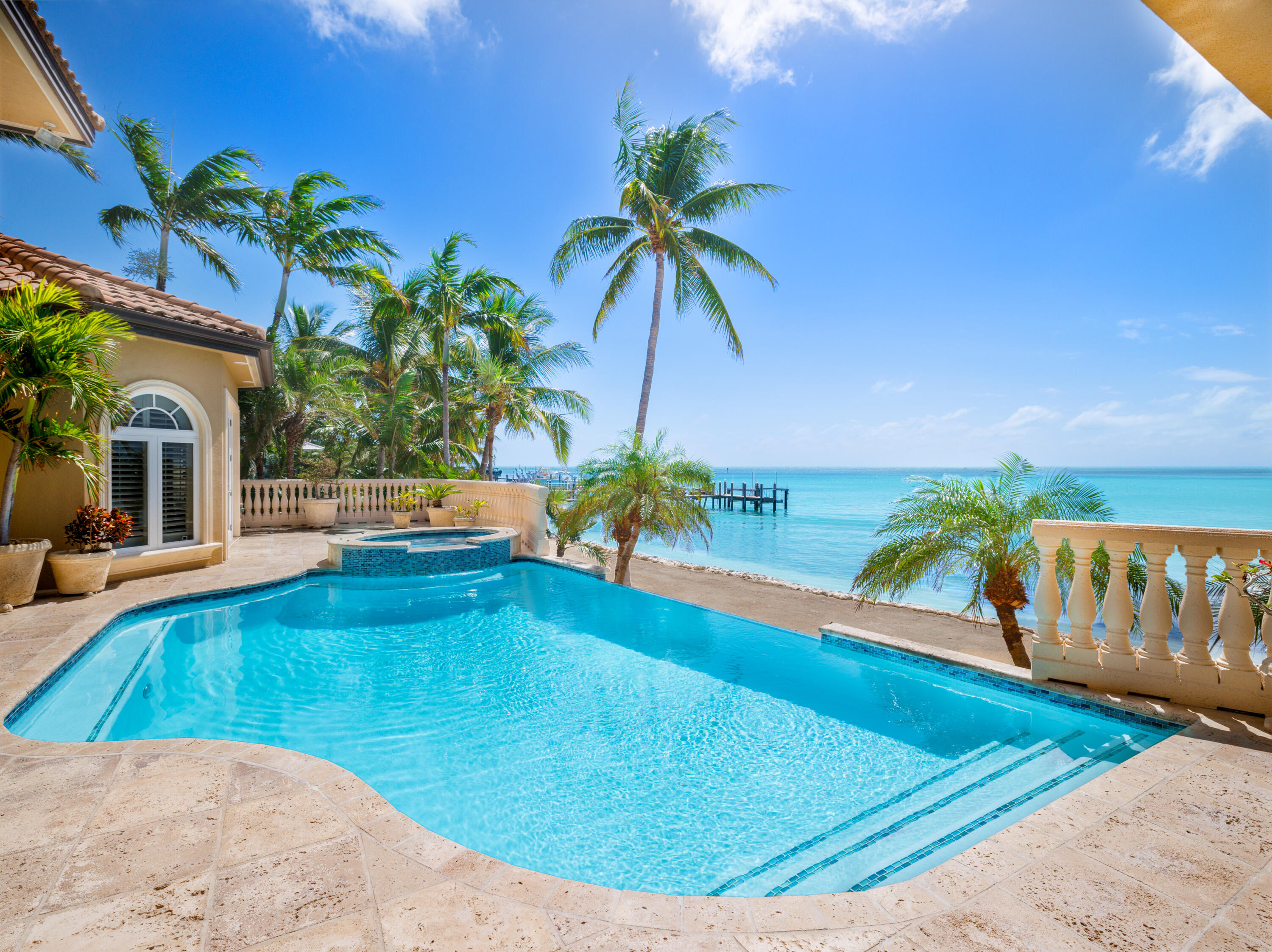 KEY COLONY, Florida, 33051, United States, 4 Bedrooms Bedrooms, ,5 BathroomsBathrooms,Residential,For Sale,1996950