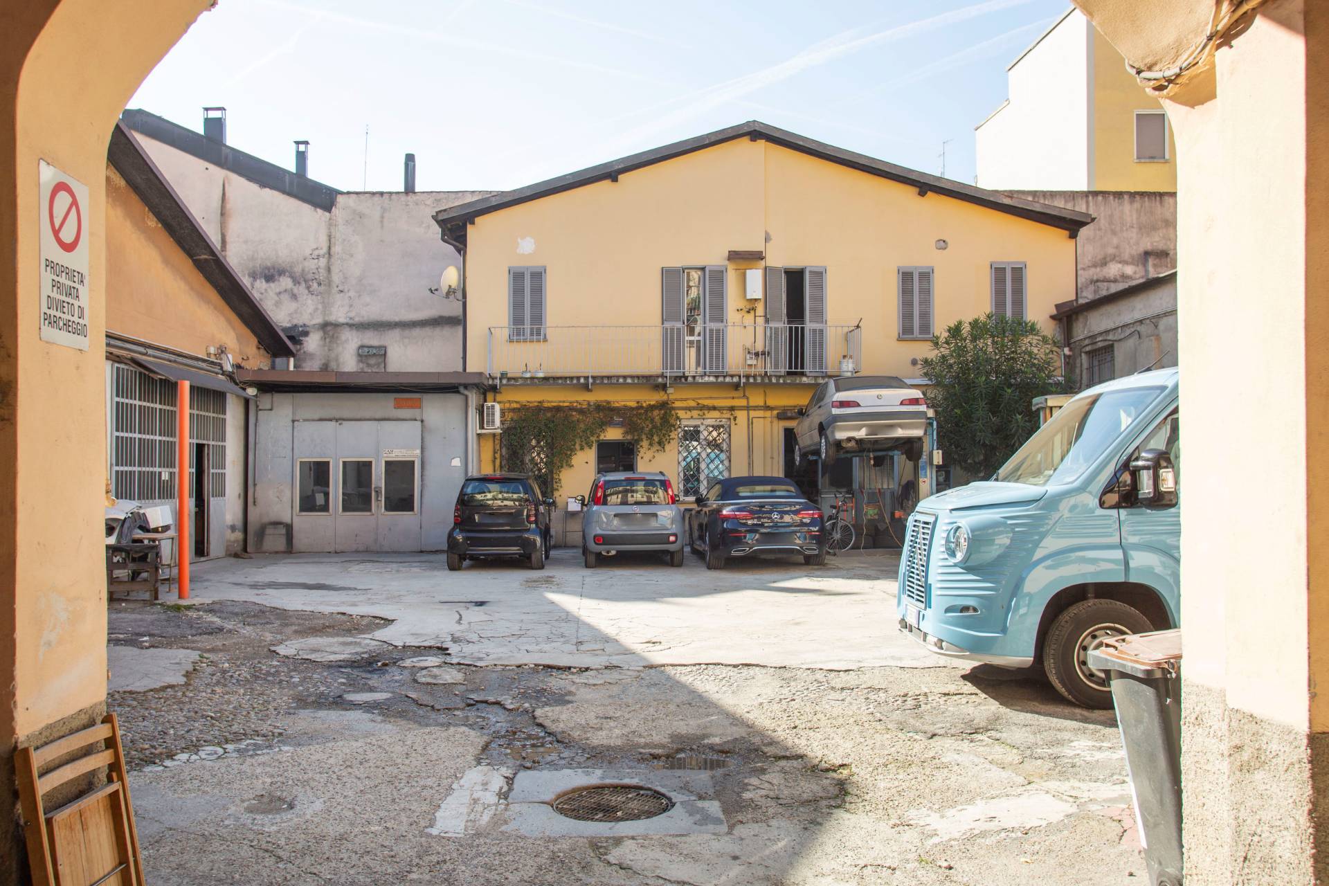 Milano, Milano, 20100, IT, ,Residential,For Sale,1986480