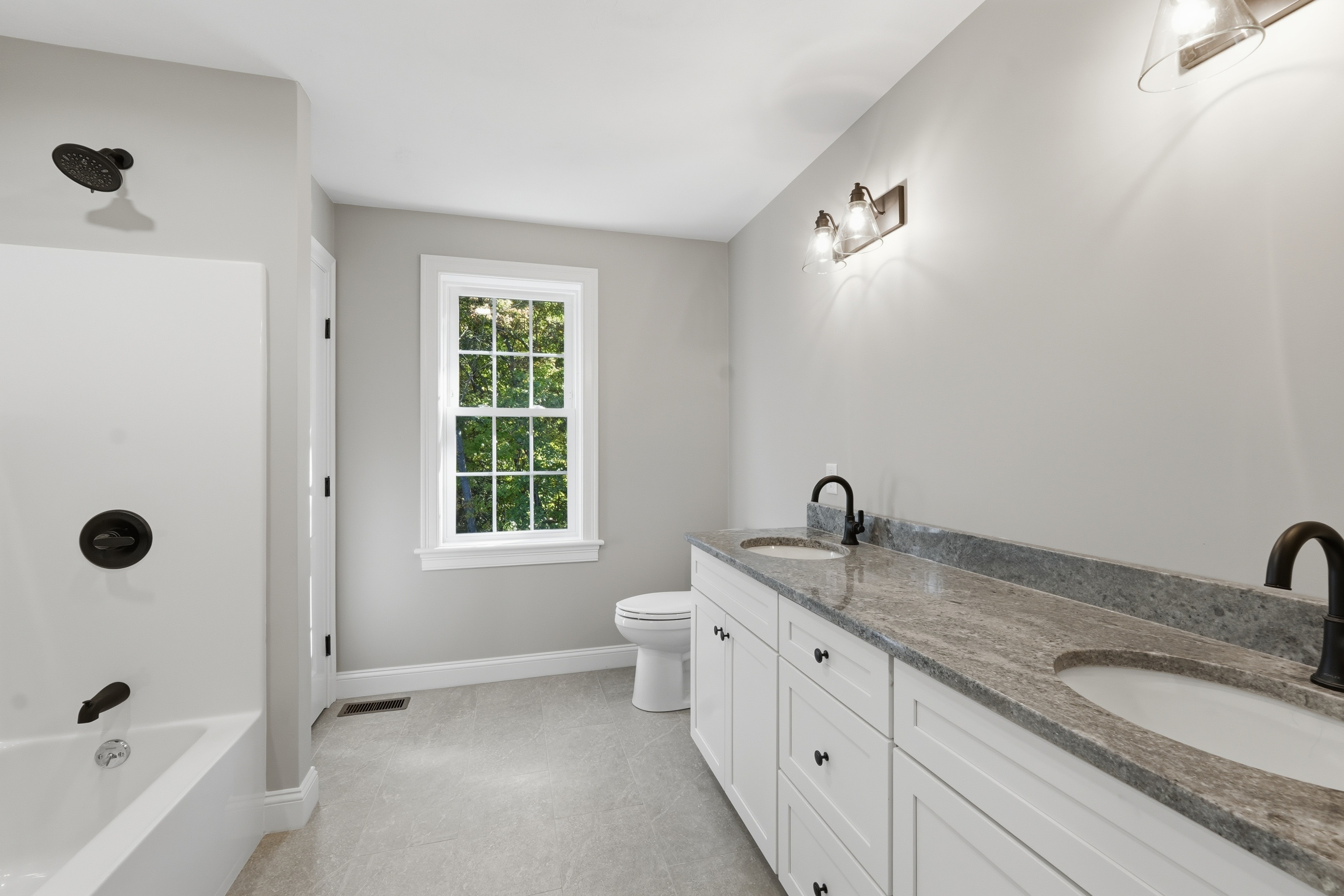  126 Townsend Harbor Road, Lunenburg, MA 01462 - 物件實景