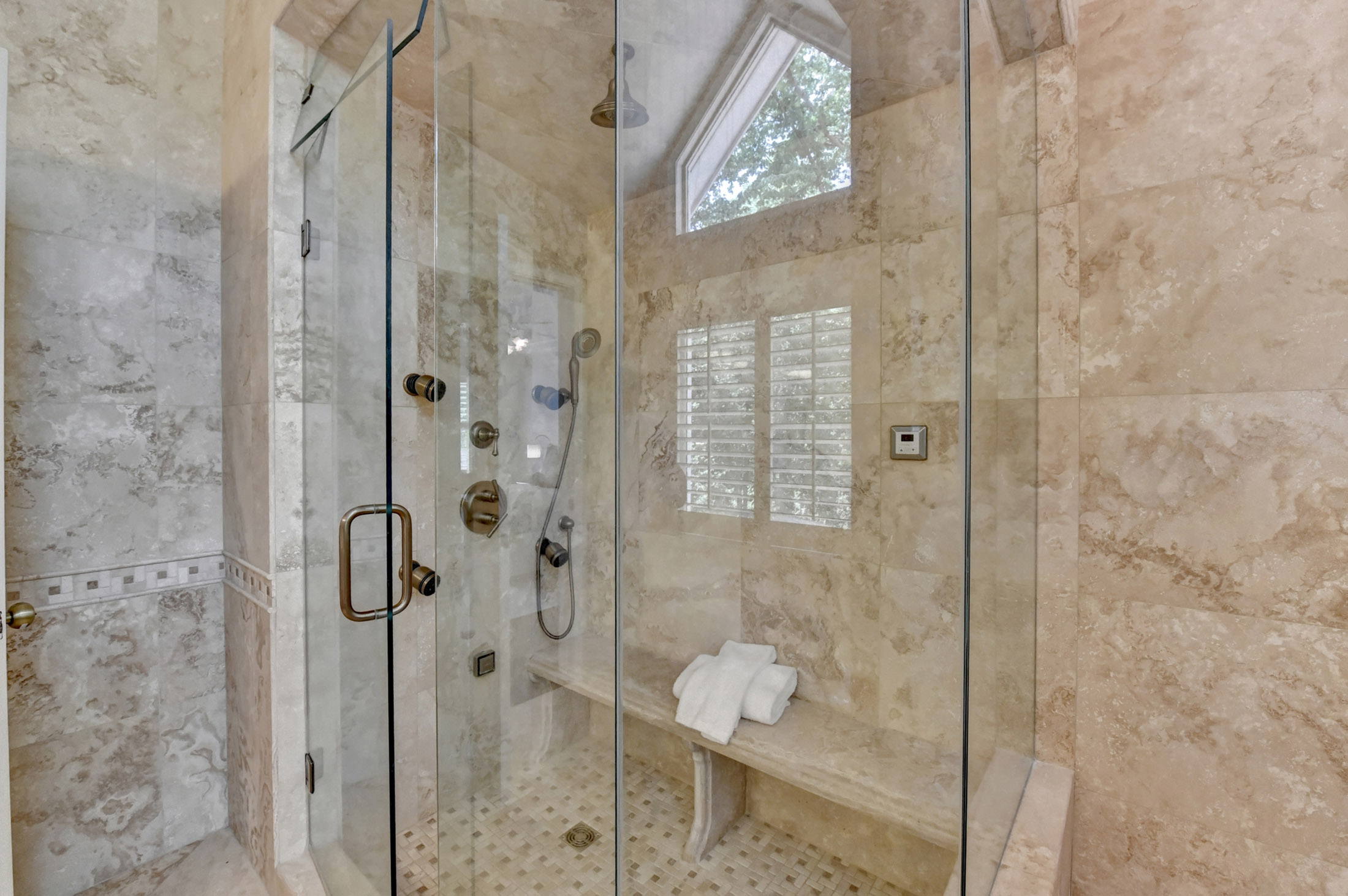  Welcome to the Cul-De-Sac - 物件實景