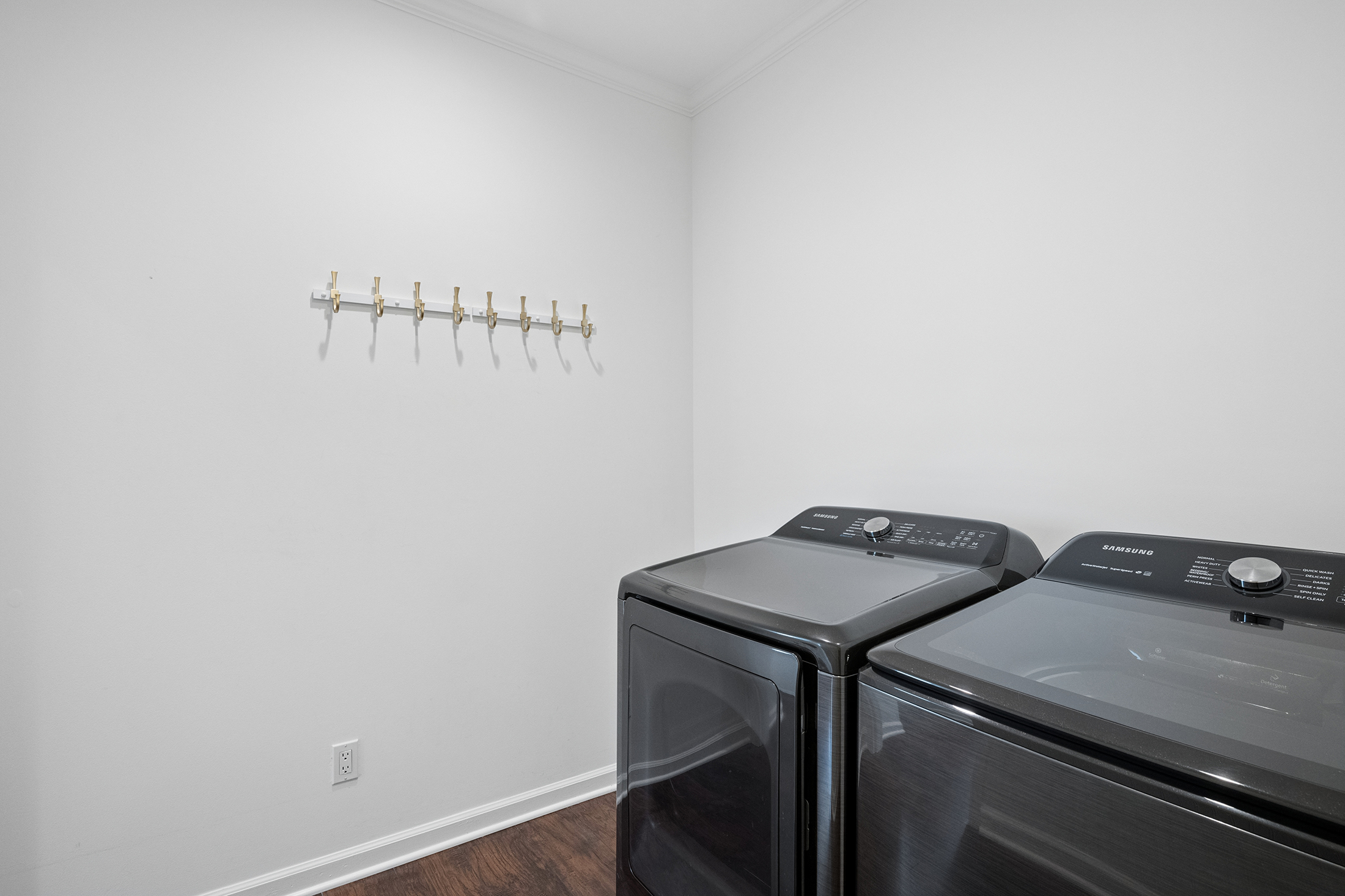  Updated Two-story Condo Tucked inside Intimate Community in Virginia Highland - 物件實景
