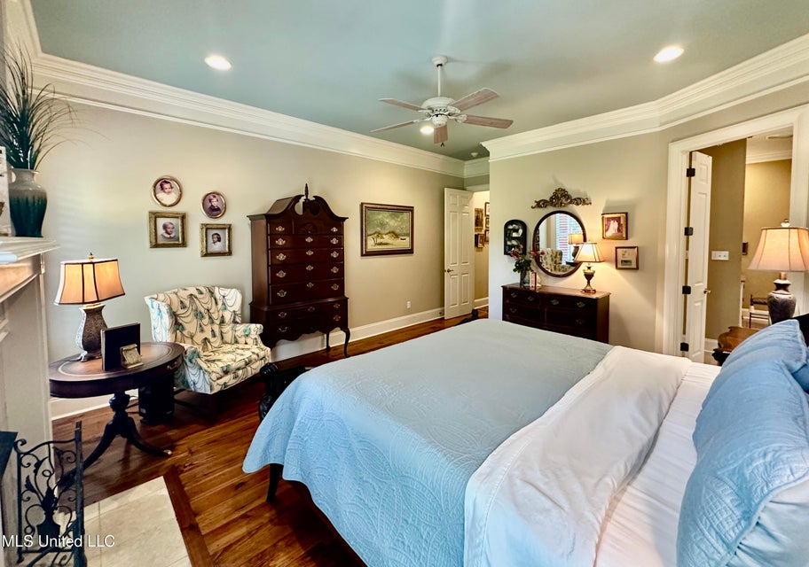 Clinton, Mississippi, 39056, United States, 5 Bedrooms Bedrooms, ,3 BathroomsBathrooms,Residential,For Sale,1904228