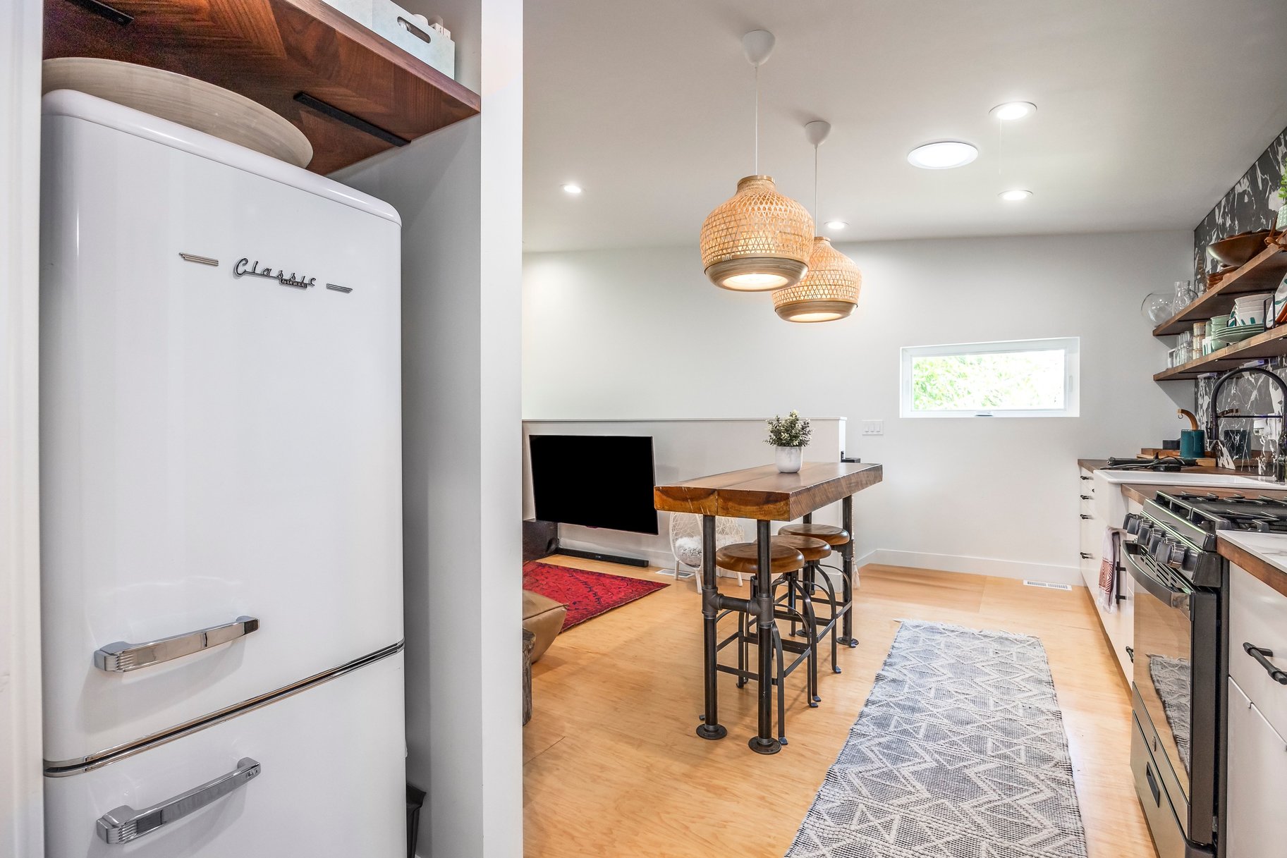  Central 9th Victorian & Accessory Dwelling Unit with Short- Term Rental Zoning - 物件實景