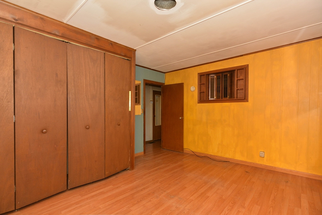 Woburn, Massachusetts, 01801, United States, 2 Bedrooms Bedrooms, ,1 BathroomBathrooms,Residential,For Sale,2002541