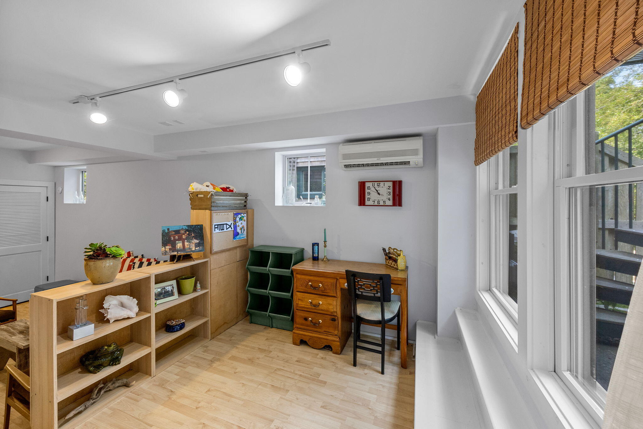  West End Surprise: Four Levels of Space, Style, and Flexibility - 物件實景