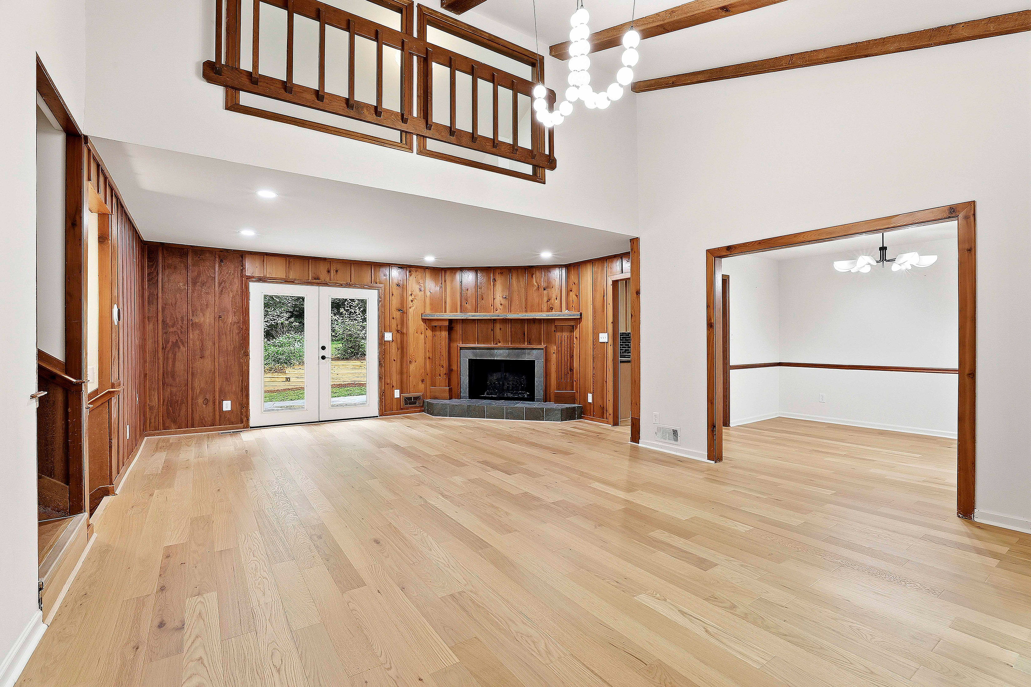  Picture Perfect Home Embodies Mid-century Elegance and Charm - 物件實景