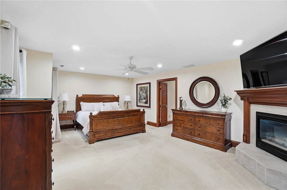Dayton, Ohio, 45458, United States, 4 Bedrooms Bedrooms, ,5 BathroomsBathrooms,Residential,For Sale,2048387