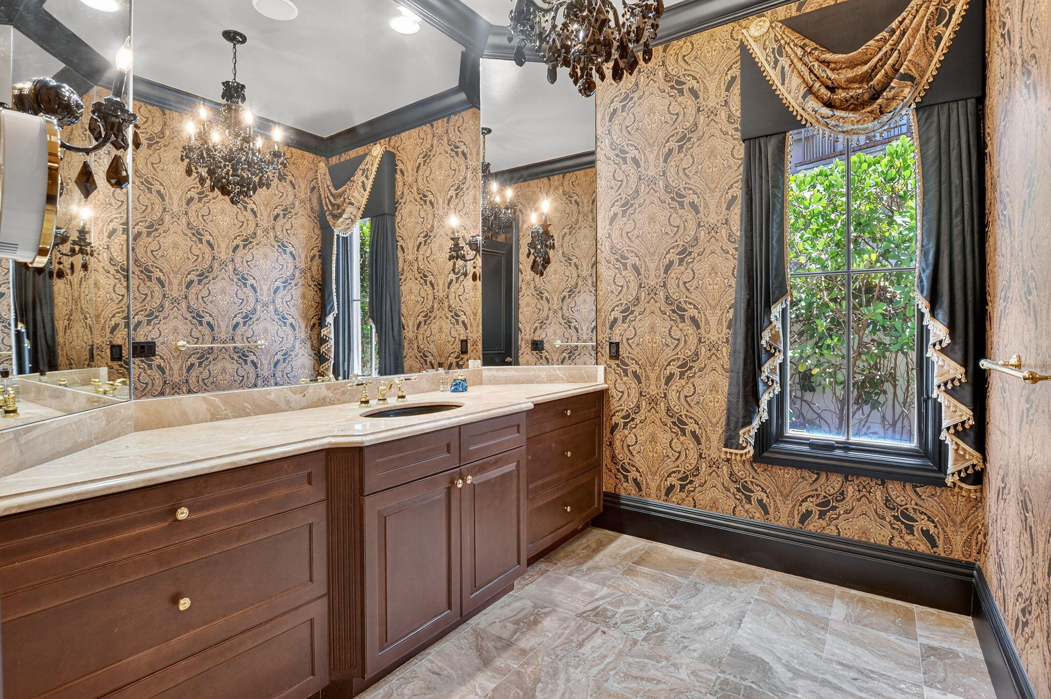 Boca Raton, Florida, 33432, United States, 5 Bedrooms Bedrooms, ,7 BathroomsBathrooms,Residential,For Sale,1912198