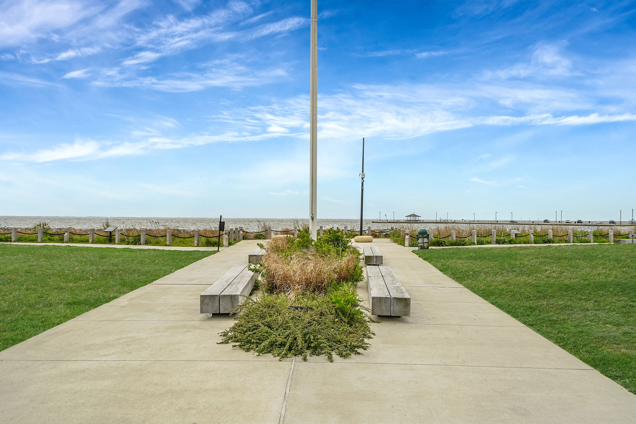 Patchogue, New York, 11772, United States, 2 Bedrooms Bedrooms, ,2 BathroomsBathrooms,Residential,For Sale,2049279