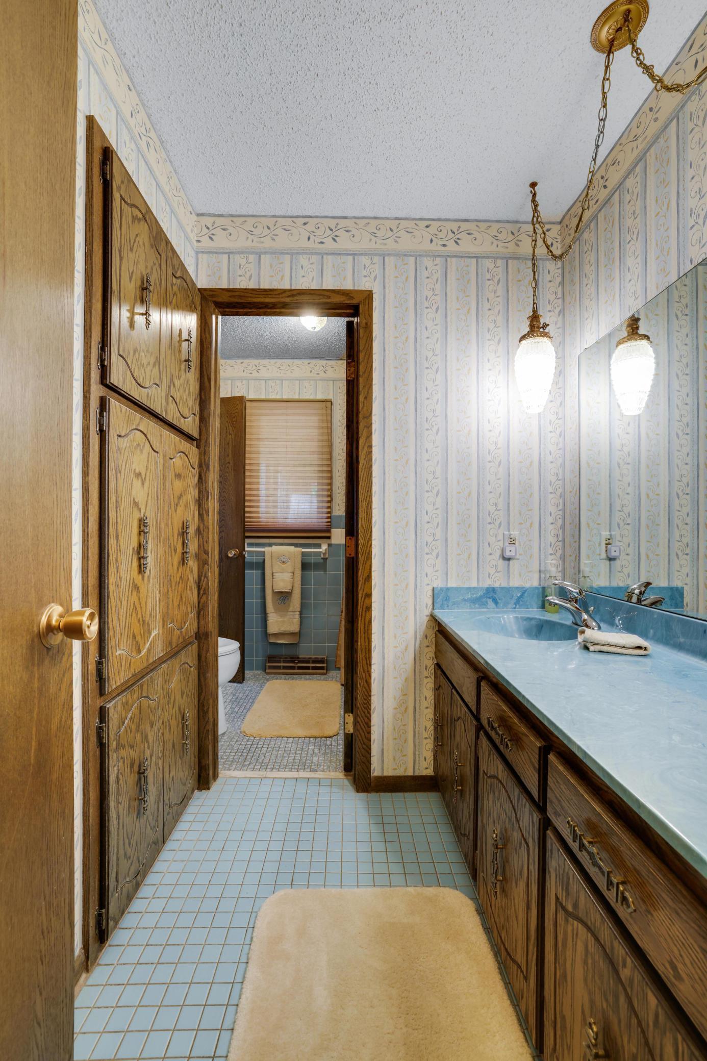 Andover, Minnesota, 55304, United States, 4 Bedrooms Bedrooms, ,2 BathroomsBathrooms,Residential,For Sale,1975658