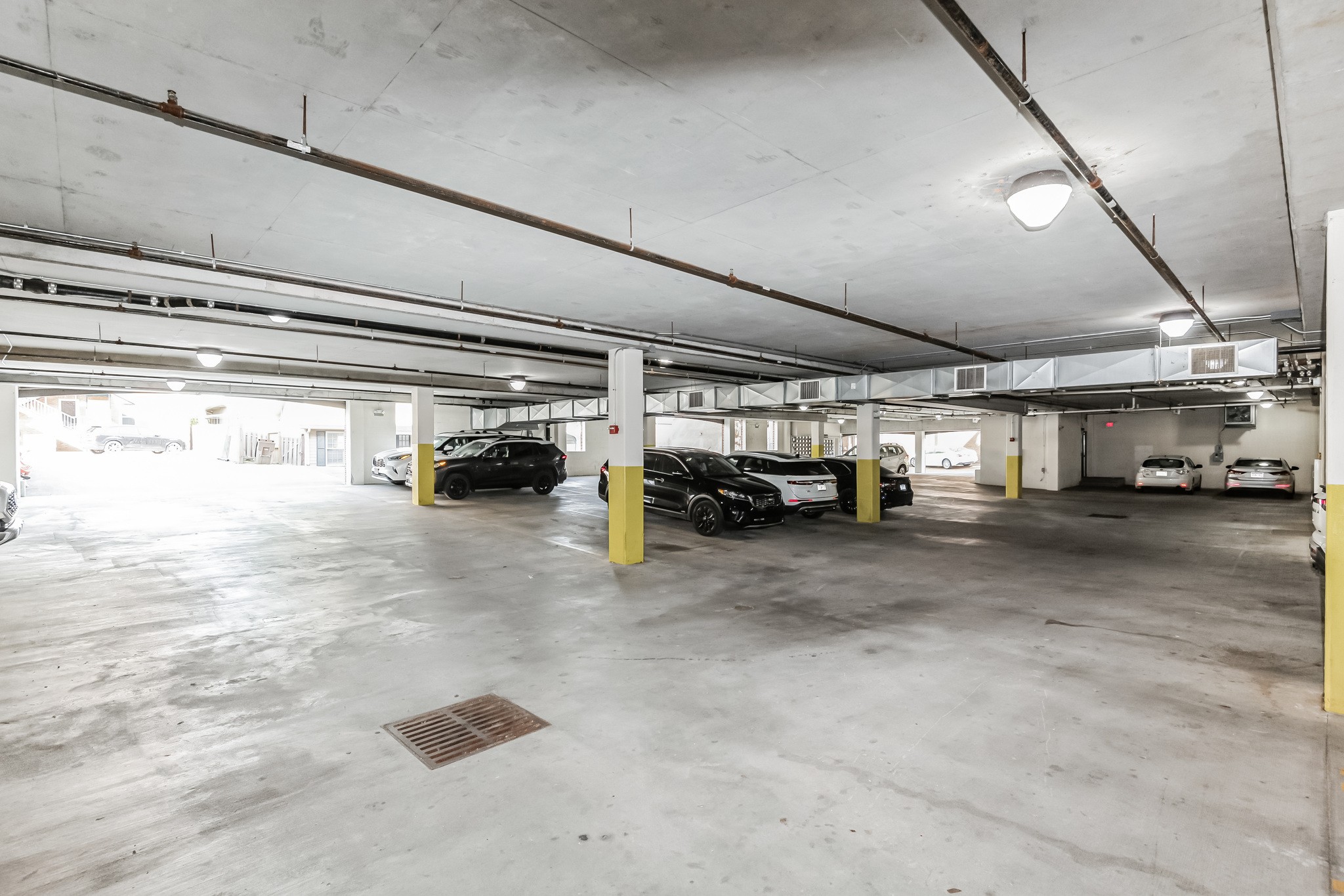  210 30th Ave N #414, Nashville, TN, 37203 - 物件實景