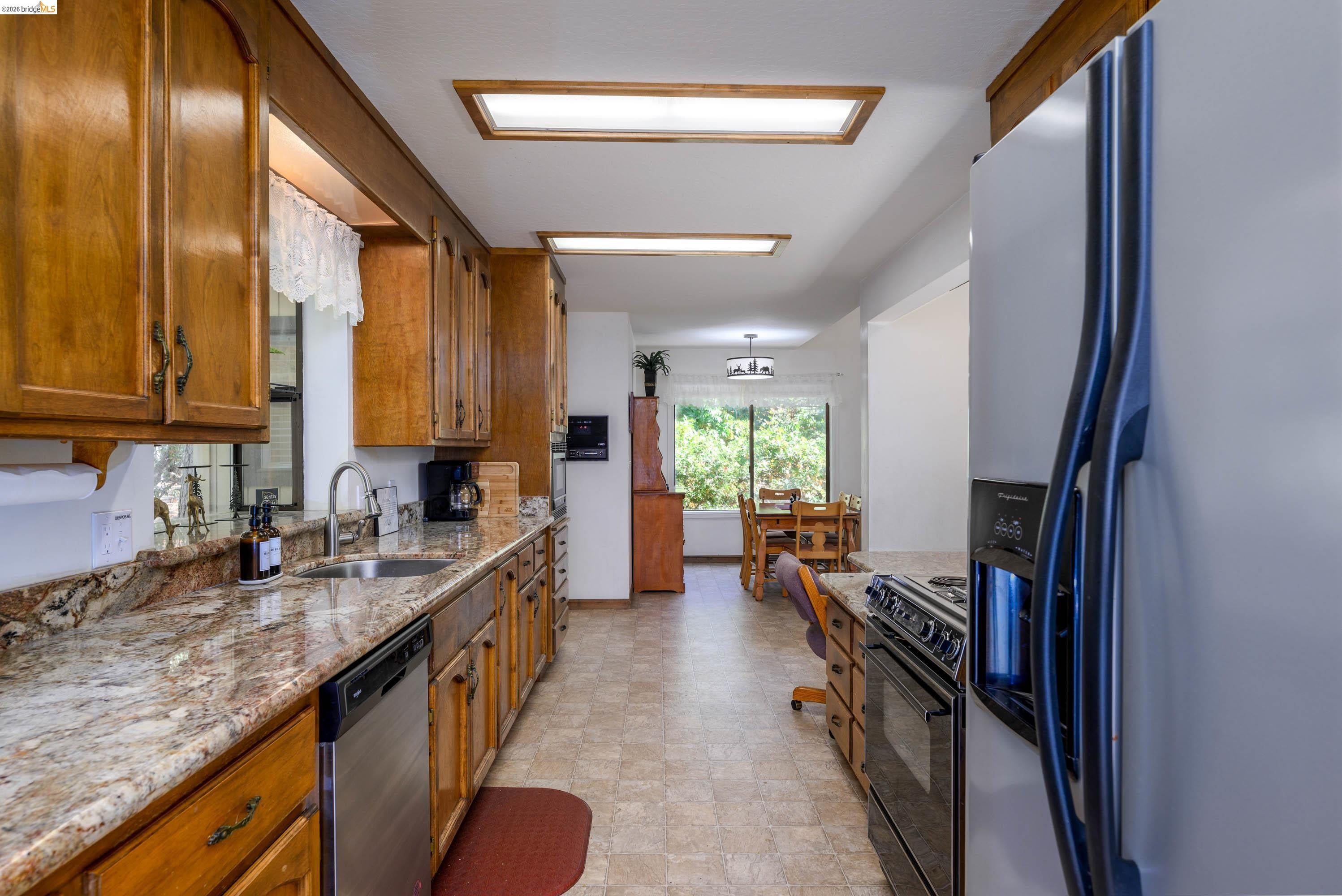 Twain Harte, California, 95383, United States, 4 Bedrooms Bedrooms, ,4 BathroomsBathrooms,Residential,For Sale,2033169