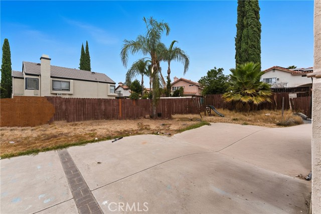 Moreno Valley, California, 92557, United States, 4 Bedrooms Bedrooms, ,3 BathroomsBathrooms,Residential,For Sale,1978485