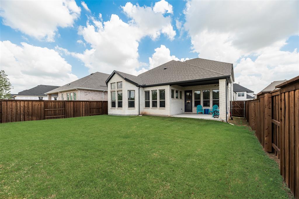 Prosper, Texas, 75078, United States, 5 Bedrooms Bedrooms, ,4 BathroomsBathrooms,Residential,For Sale,1895124