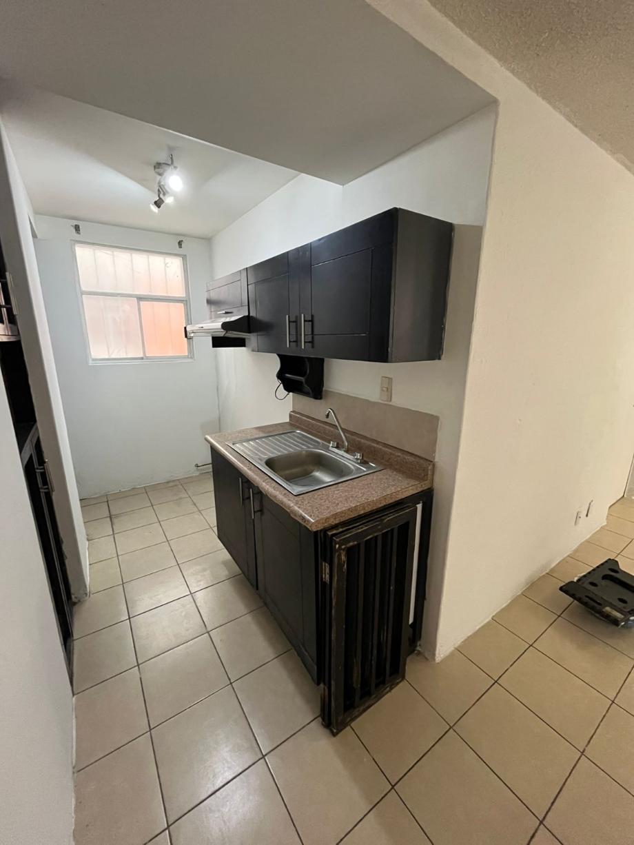 Azcapotzalco, Ciudad de México, 02300, Mexico, 3 Bedrooms Bedrooms, ,1 BathroomBathrooms,Residential,For Sale,1918550