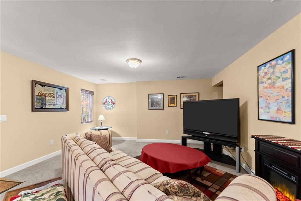 Buford, Georgia, 30518, United States, 4 Bedrooms Bedrooms, ,4 BathroomsBathrooms,Residential,For Sale,1990419