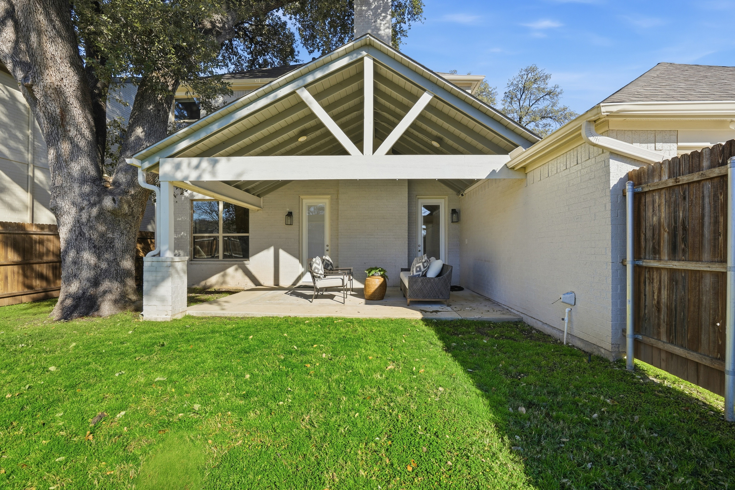  Charming Traditional in River District - 物件實景