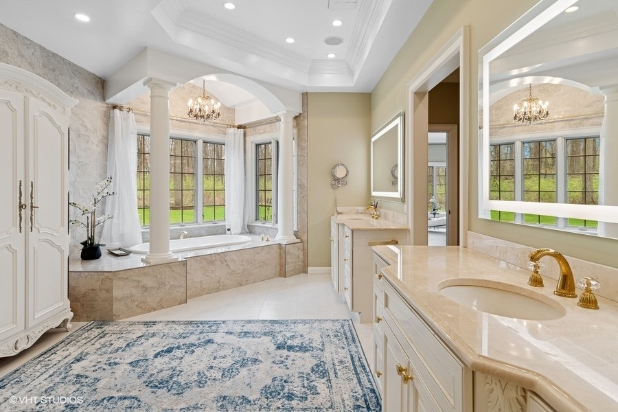 Wayne, Illinois, 60184, United States, 5 Bedrooms Bedrooms, ,7 BathroomsBathrooms,Residential,For Sale,2006495