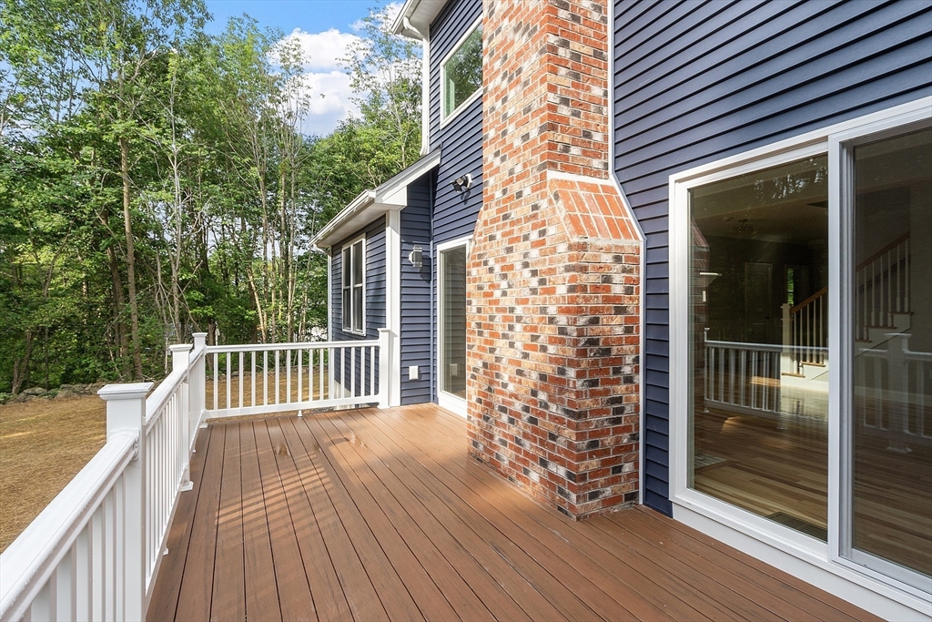 Westminster, Massachusetts, 01473, United States, 4 Bedrooms Bedrooms, ,4 BathroomsBathrooms,Residential,For Sale,1828170