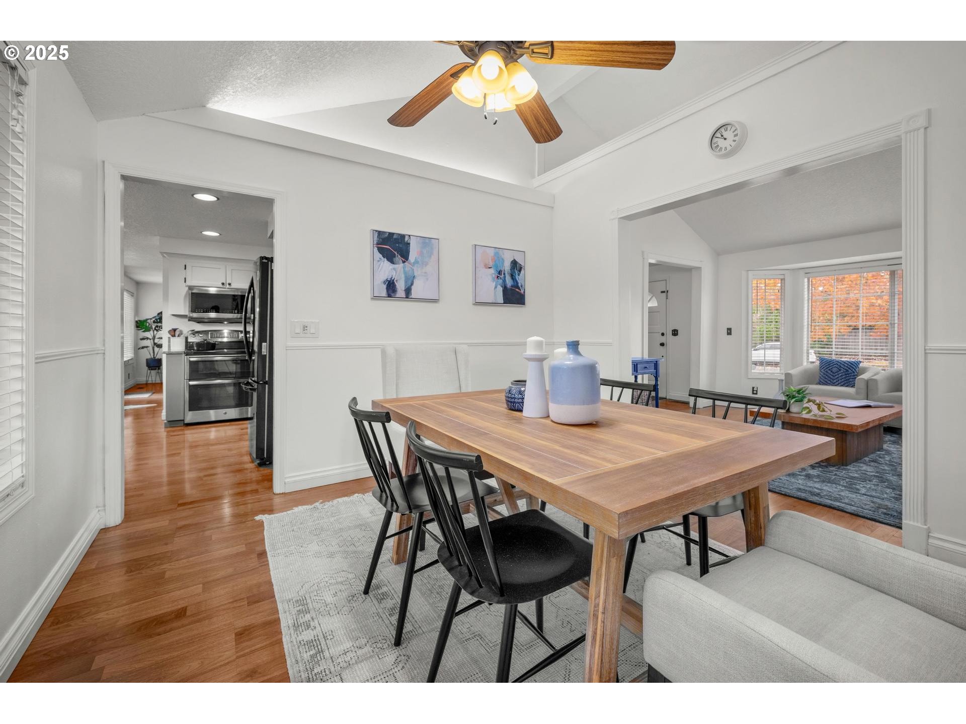 Hillsboro, Oregon, 97124, United States, 3 Bedrooms Bedrooms, ,2 BathroomsBathrooms,Residential,For Sale,1865919