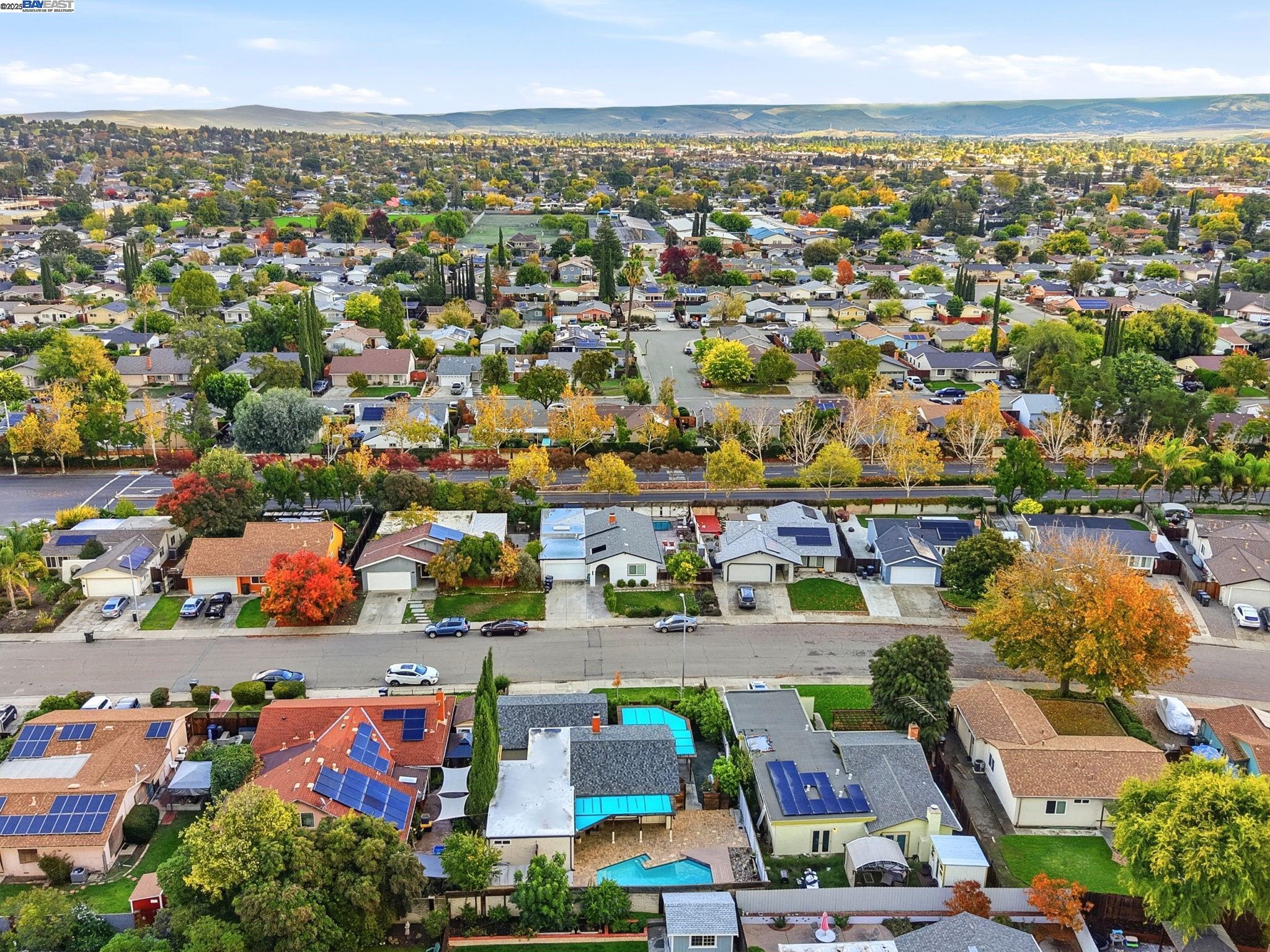 Livermore, California, 94551, United States, 3 Bedrooms Bedrooms, ,2 BathroomsBathrooms,Residential,For Sale,1992921