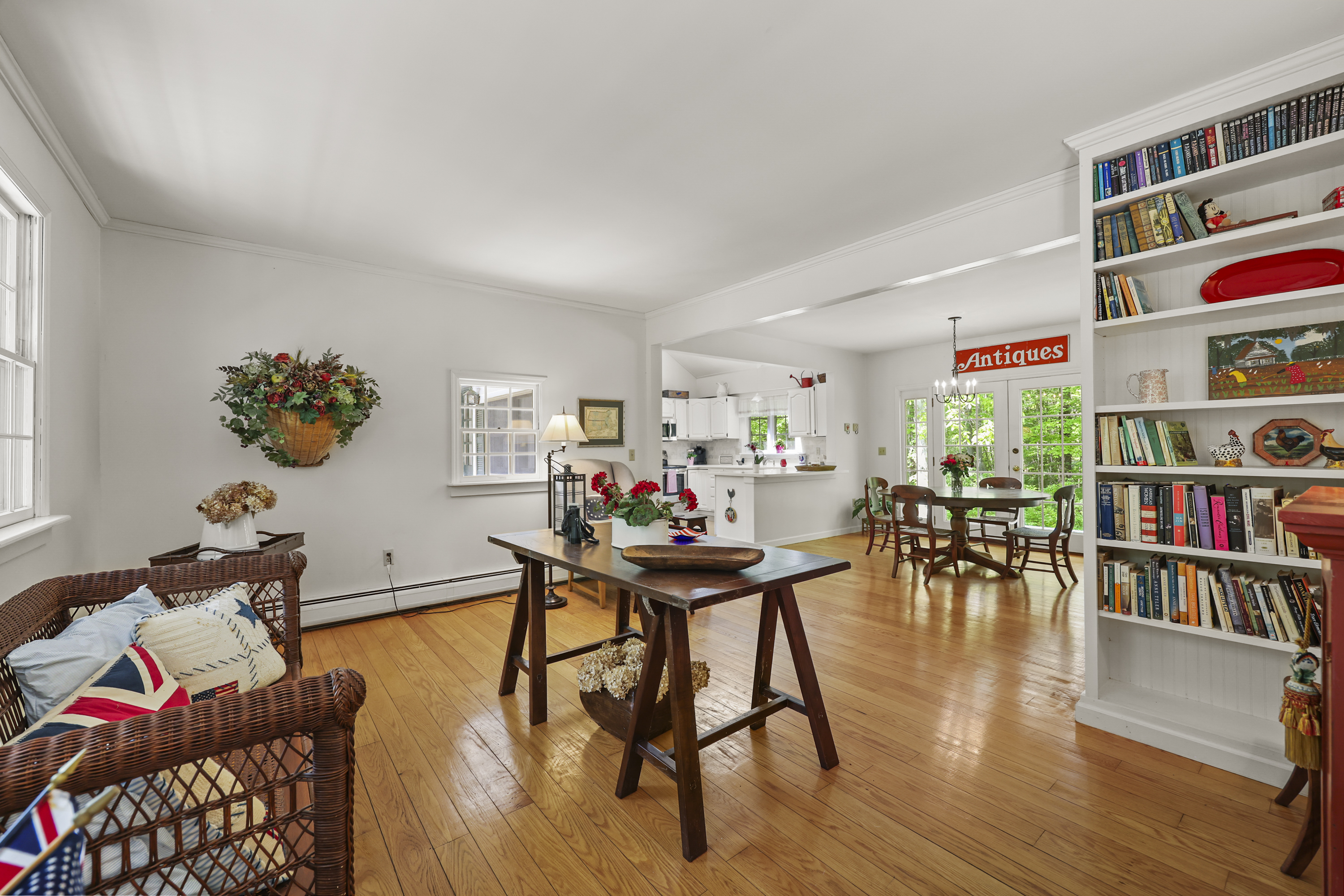  MODERN COMFORT MEETS TIMELESS NEW ENGLAND FARMHOUSE CHARM - 物件實景
