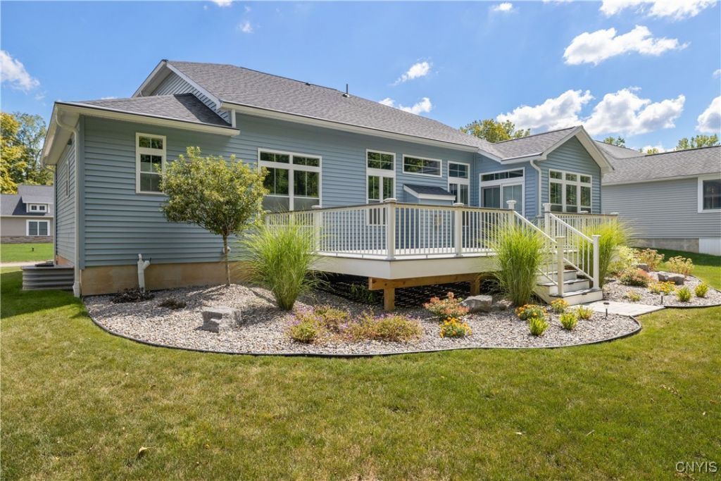 Baldwinsville, New York, 13027, United States, 3 Bedrooms Bedrooms, ,3 BathroomsBathrooms,Residential,For Sale,1933021