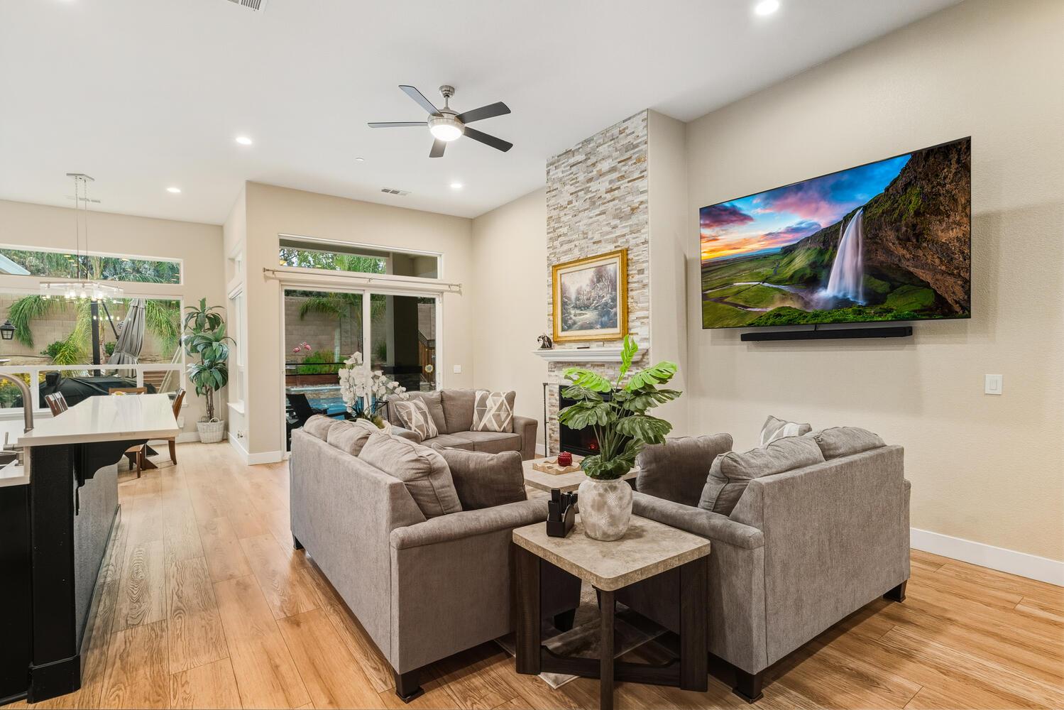 Tracy, California, 95377, United States, 4 Bedrooms Bedrooms, ,3 BathroomsBathrooms,Residential,For Sale,2001964