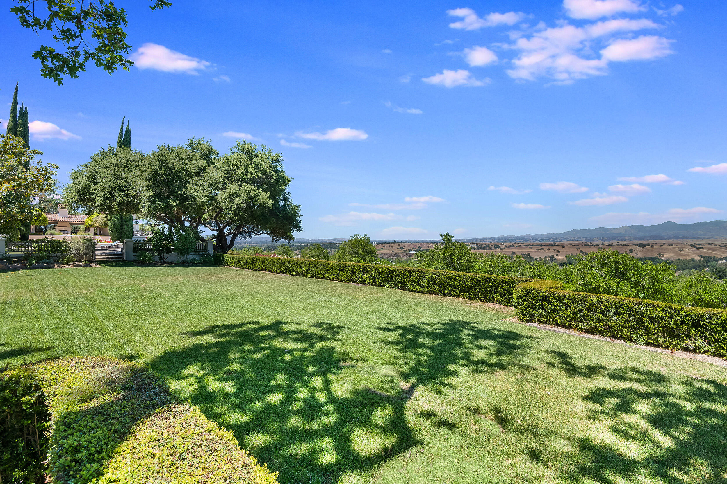 Santa Ynez, California, 93460, United States, 3 Bedrooms Bedrooms, ,6 BathroomsBathrooms,Residential,For Sale,1709883