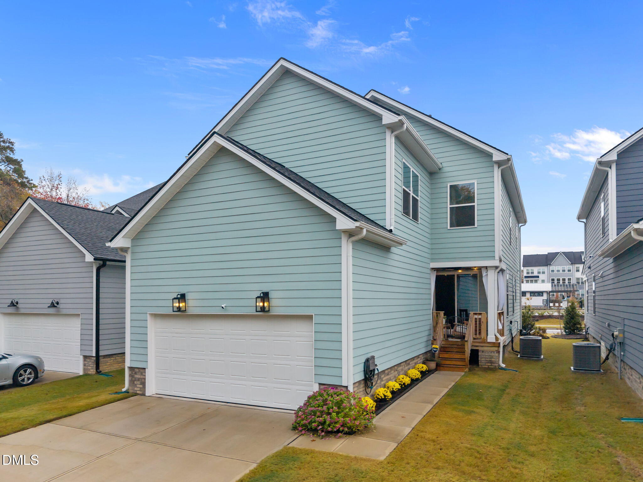 Knightdale, North Carolina, 27545, United States, 4 Bedrooms Bedrooms, ,4 BathroomsBathrooms,Residential,For Sale,1989366