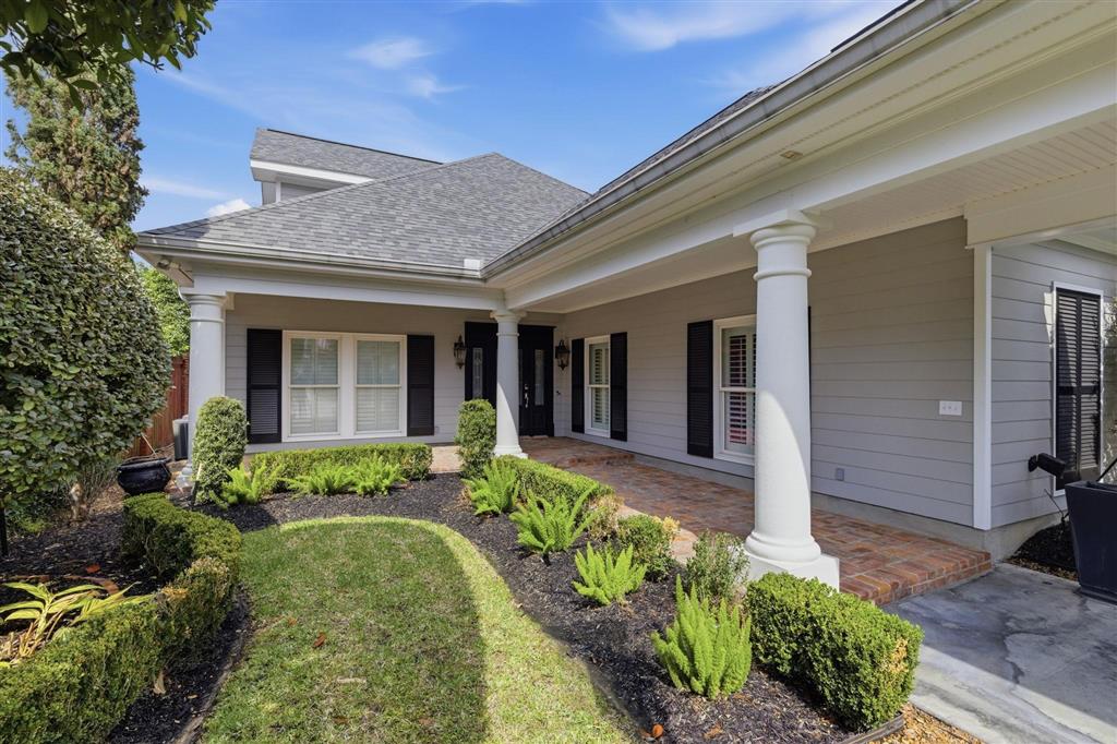 Lake Charles, Louisiana, 70605, United States, 4 Bedrooms Bedrooms, ,4 BathroomsBathrooms,Residential,For Sale,2033093