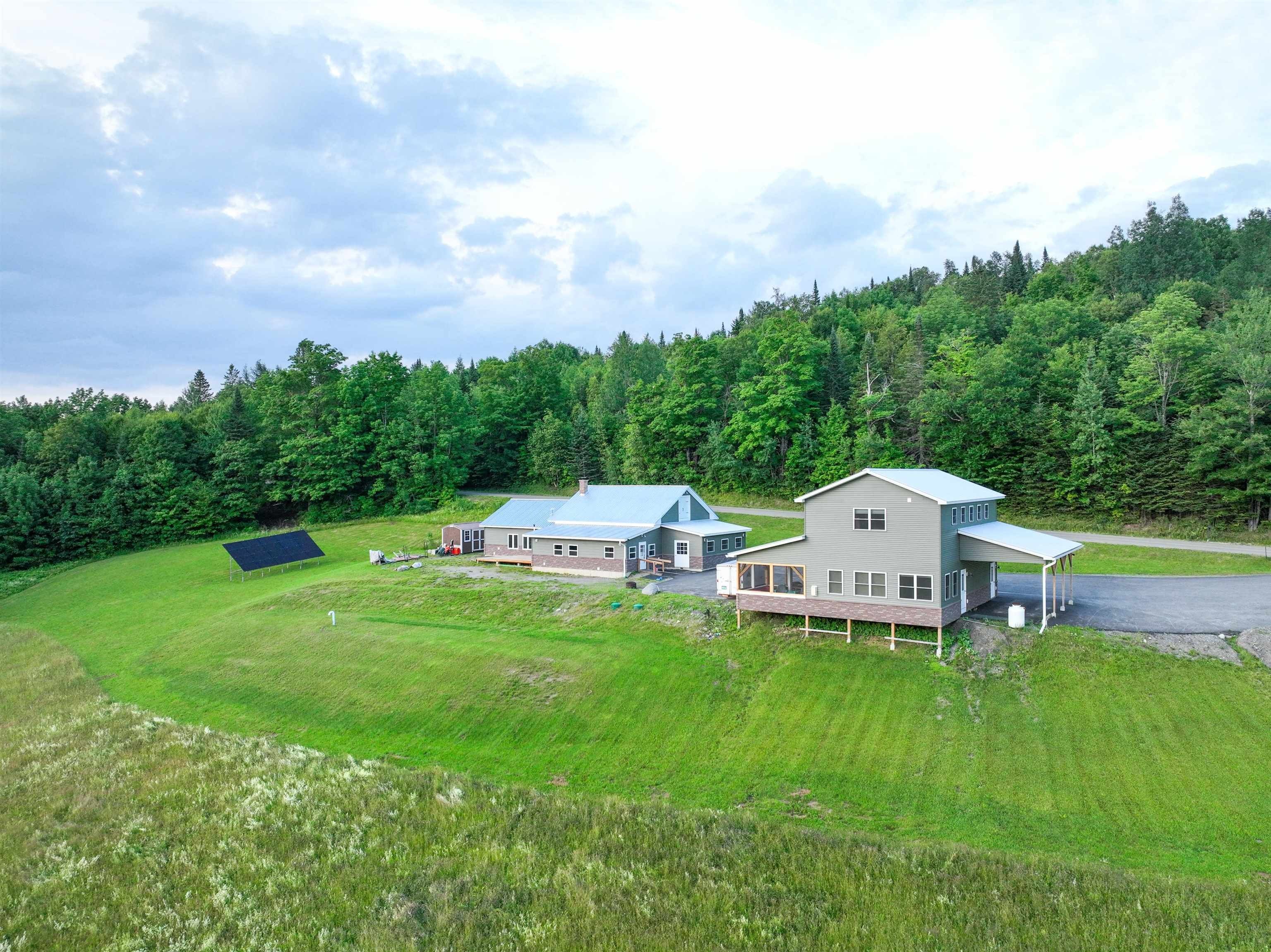 Charleston, Vermont, 05872, United States, 3 Bedrooms Bedrooms, ,1 BathroomBathrooms,Residential,For Sale,1893368