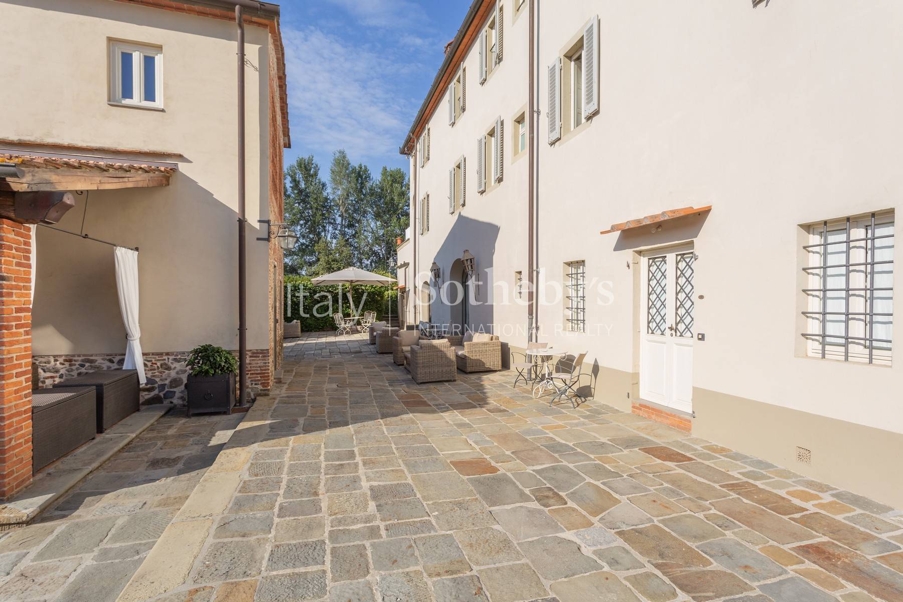  Prestigious luxury villa between Forte dei Marmi and Florence - 物件實景