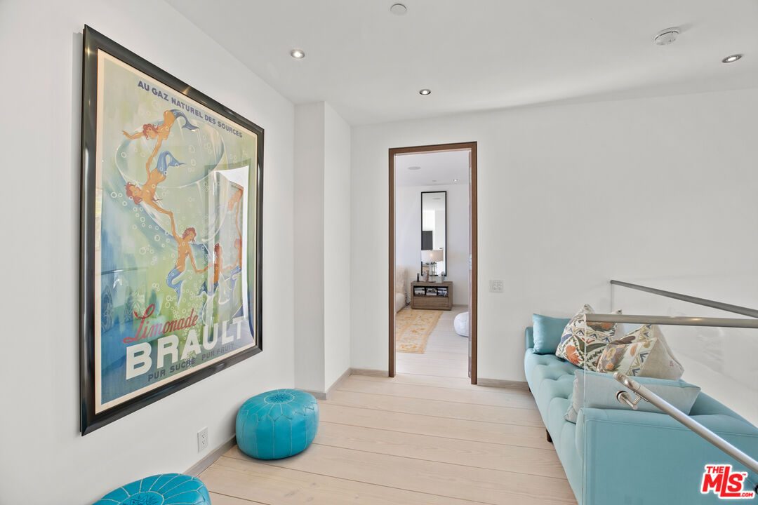 Malibu, California, 90265, United States, 3 Bedrooms Bedrooms, ,4 BathroomsBathrooms,Residential,For Sale,1746173