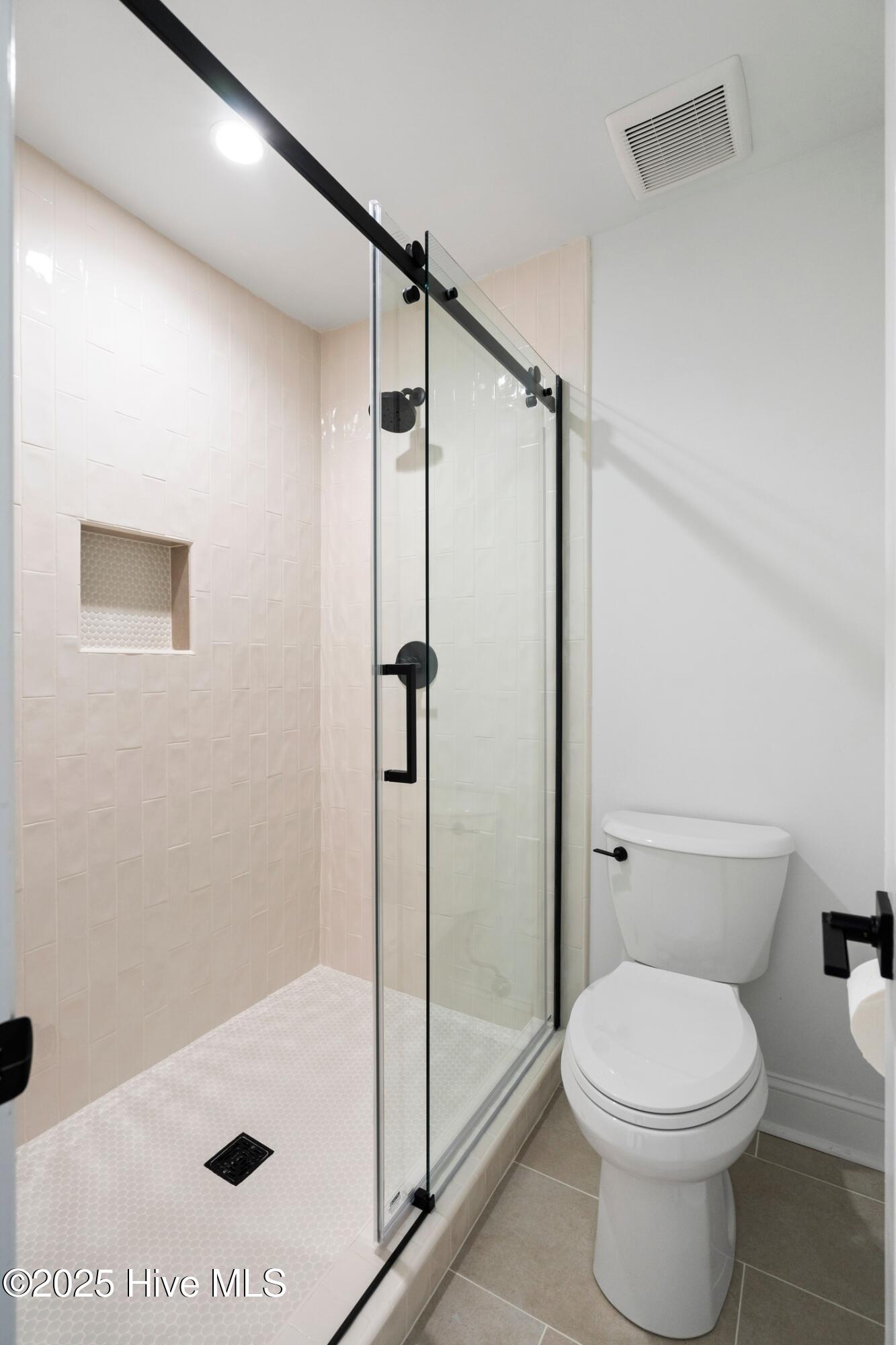 Wilmington, North Carolina, 28412, United States, 4 Bedrooms Bedrooms, ,3 BathroomsBathrooms,Residential,For Sale,1970175