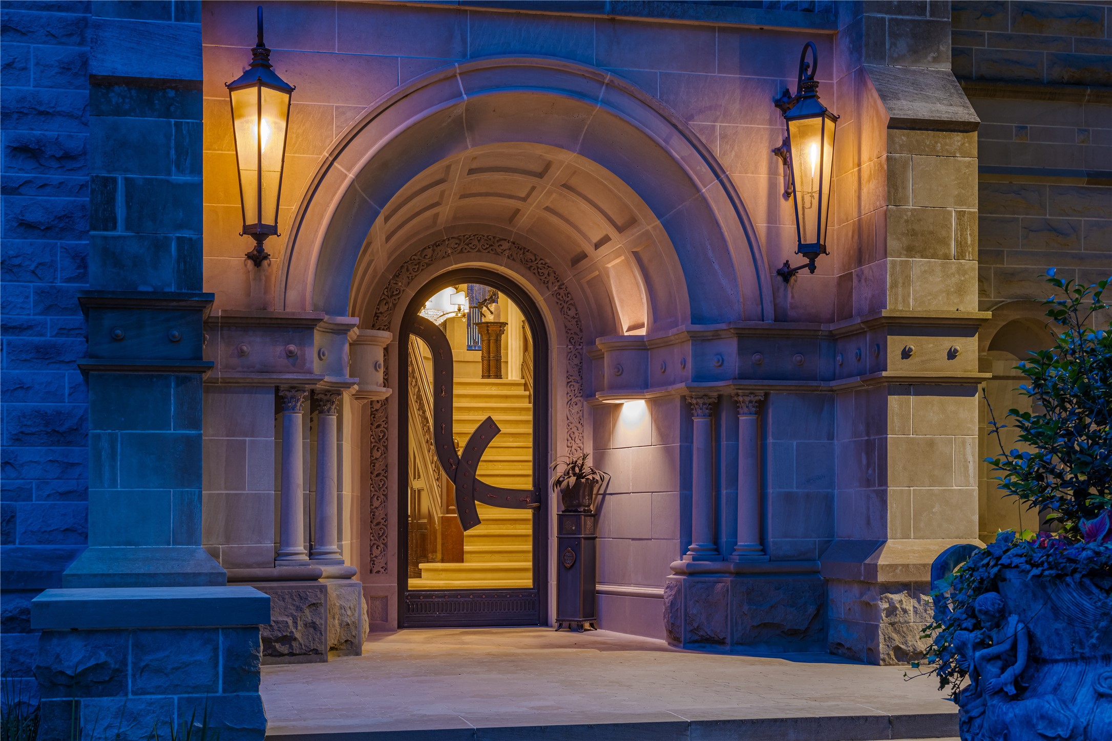 Houston, Texas, 77024, United States, 8 Bedrooms Bedrooms, ,13 BathroomsBathrooms,Residential,For Sale,1956582