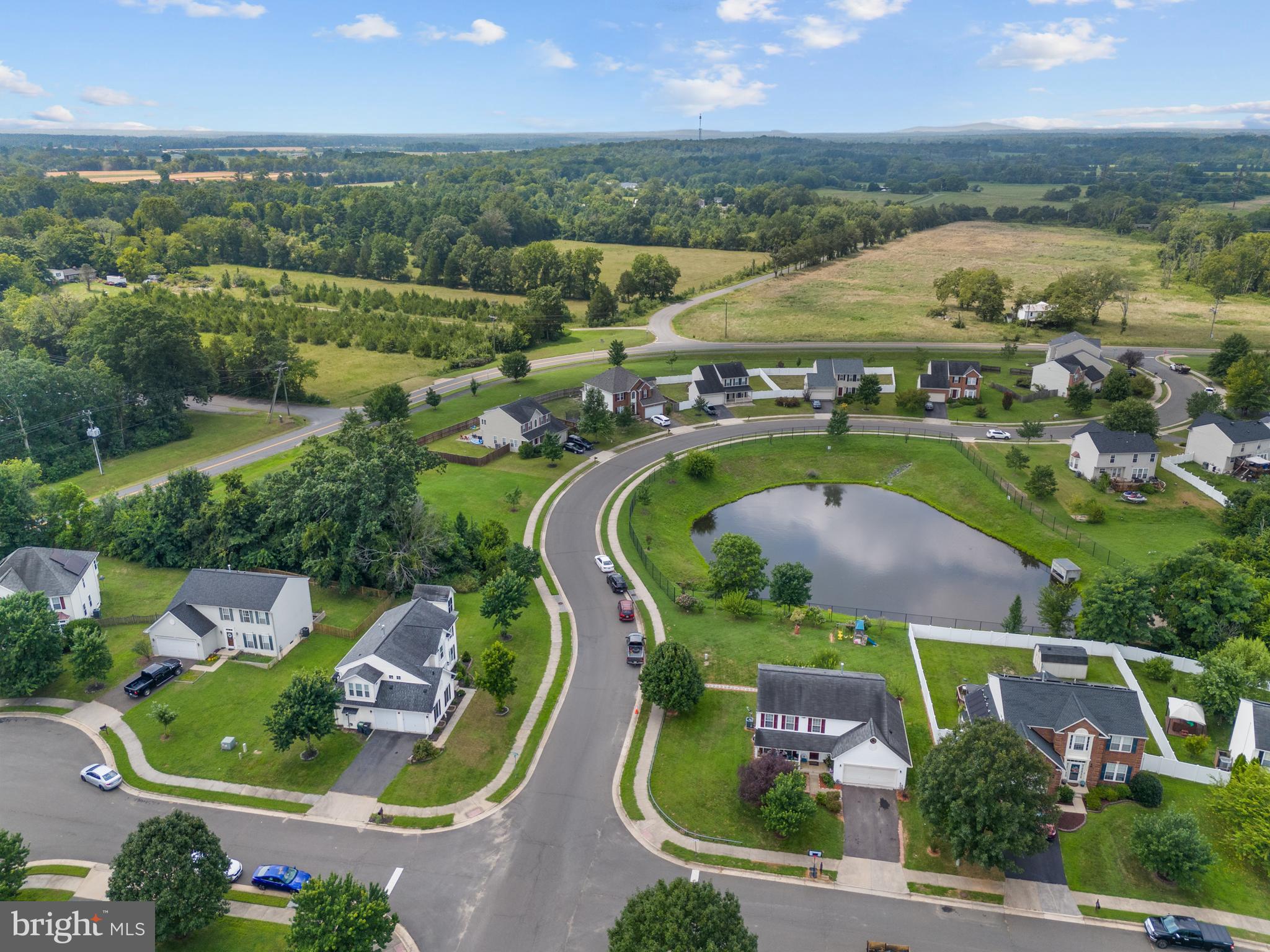 Remington, Virginia, 22734, United States, 4 Bedrooms Bedrooms, ,4 BathroomsBathrooms,Residential,For Sale,1910676