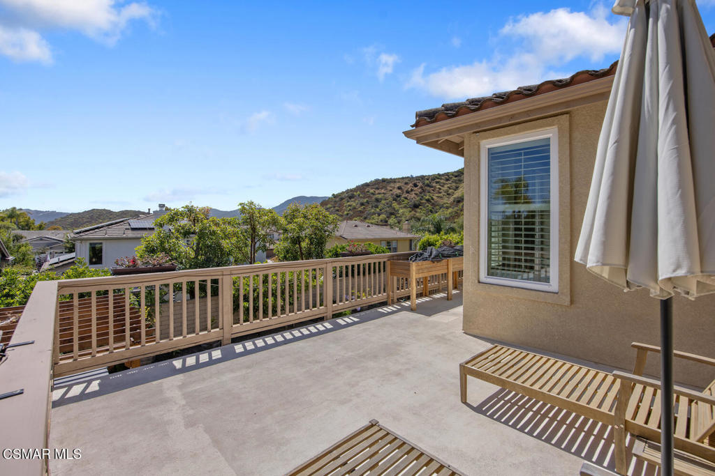 Newbury Park, California, 91320, United States, 4 Bedrooms Bedrooms, ,4 BathroomsBathrooms,Residential,For Sale,1941657